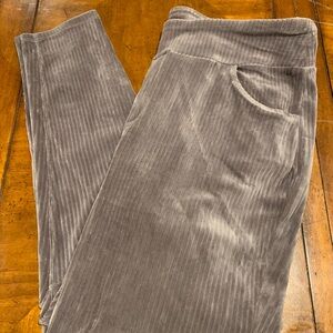 Denim&Co Women’s Gray Corduroy Leggings